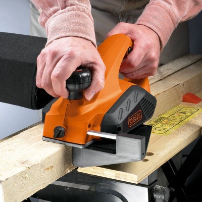 Rebating Planer Black+Decker (KW712KA-QS) 650W Kitbox, 17.000 rpm,